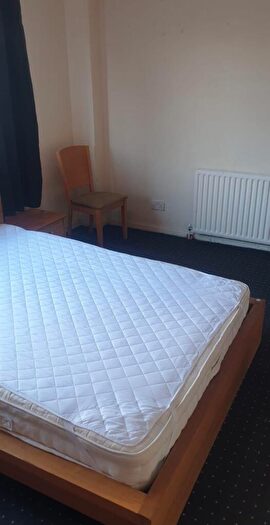 1 Bedroom House To Rent In Hathway Walk, Bristol, BS5