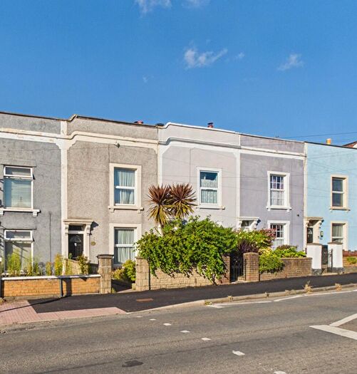 3 Bedroom Terraced House For Sale In Lodge Causeway, Bristol, Avon, BS16