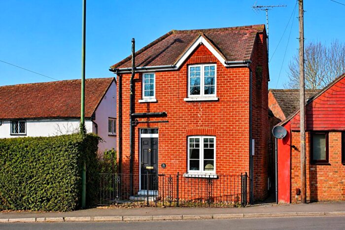 3 Bedroom Detached House For Sale In Westfield Road, Westfield, Woking, Surrey, GU22