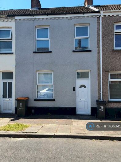 3 Bedroom Terraced House To Rent In Feering Street, Newport, NP19