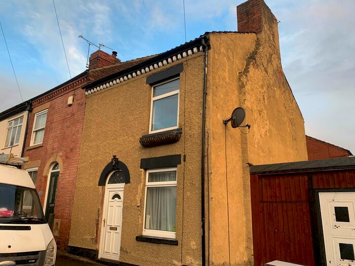 2 Bedroom Property To Rent In Raglan Street, Eastwood, Nottingham NG16