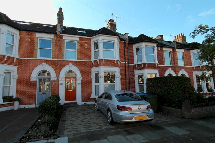 4 Bedroom Terraced House To Rent In Earlshall Road, London, SE9