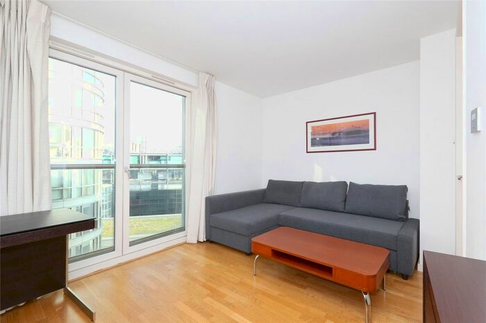 Studio To Rent In New Providence Wharf, Fairmont Avenue, E14