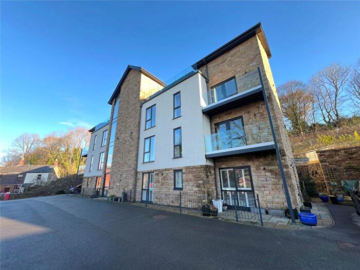 2 Bedroom Flat For Sale In Cooperative Street, Disley, Stockport, Cheshire, SK12