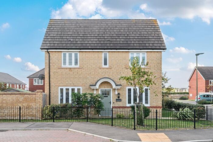 3 Bedroom Semi-Detached House For Sale In Brize Norton, Oxfordshire, OX18