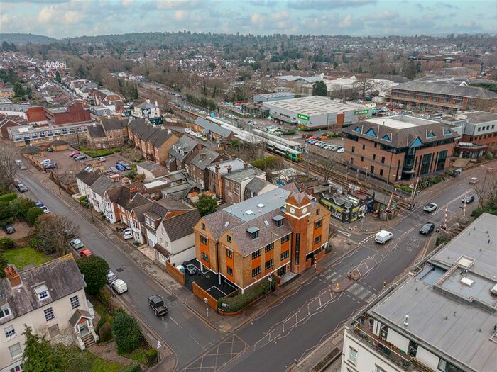 1 Bedroom Flat To Rent In Reigate Hill House, Reigate, RH2