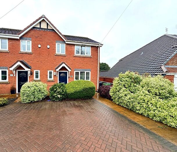 3 Bedroom Semi Detached House For Sale In Linthouse Lane, Wednesfield, Wolverhampton, WV11
