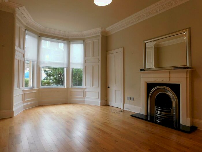 2 Bedroom Flat To Rent In Ashley Terrace, Edinburgh, EH11