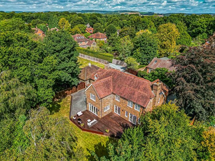 5 Bedroom Detached House For Sale In West Broyle Drive, Chichester, PO19