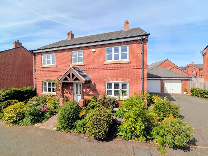 5 Bedroom Detached House For Sale In Thorntree Road, Brailsford, DE6
