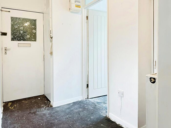 1 Bedroom Flat For Sale In John Street, Rochester, ME1