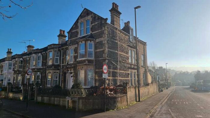 8 Bedroom House To Rent In Pulteney Gardens, Bath, BA2