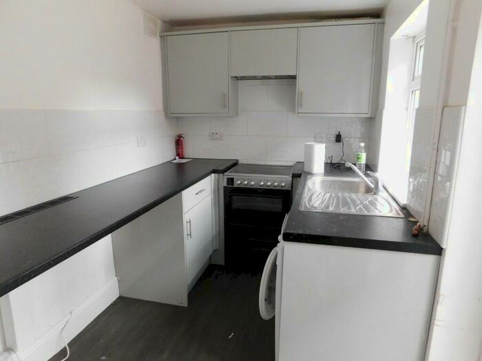 1 Bedroom Flat To Rent In Wentworth Road, Leicester, Leicestershire, LE3