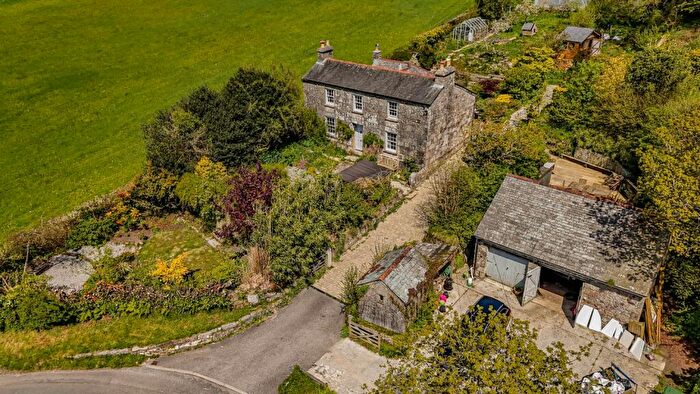 4 Bedroom Character Property For Sale In Lanlivery, Lostwithiel, Cornwall, PL22