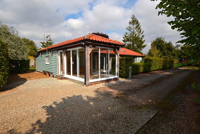 2 Bedroom Detached Bungalow To Rent In Colby Corner, Colby, Norfolk, NR11
