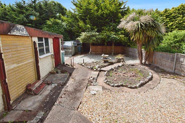 2 Bedroom Semi-Detached Bungalow For Sale In Mayfield Road, Pinhoe, Exeter, EX4