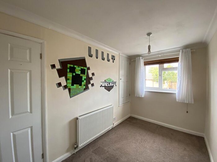 3 Bedroom Terraced House For Sale In The Readings, Harlow, Essex, CM18