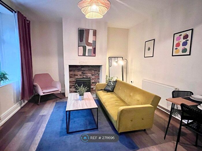 2 Bedroom Terraced House To Rent In Glen View Street, Todmorden, OL14