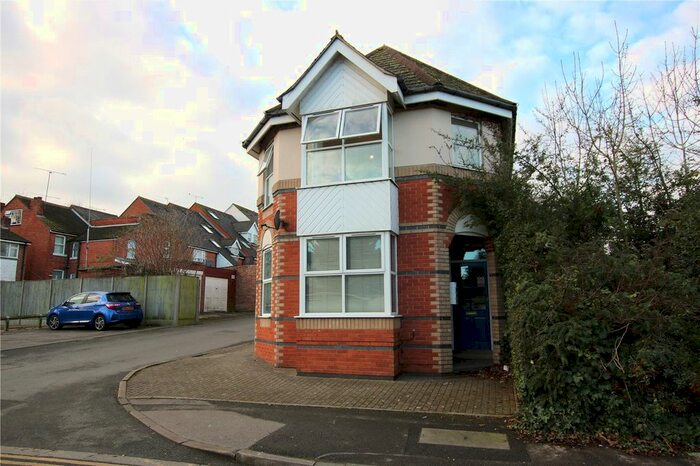 1 Bedroom Flat To Rent In Wilson Road, Reading, Berkshire RG30