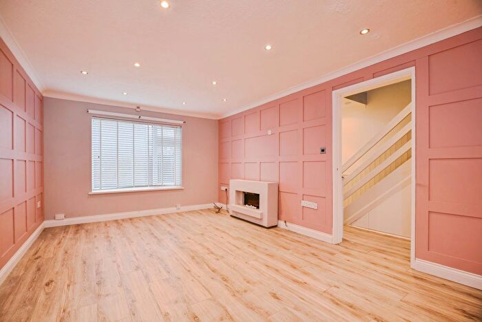 3 Bedroom Terraced House For Sale In Moss Gardens, Middlesbrough, TS8