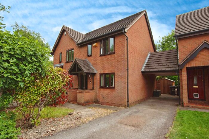 2 Bedroom Semi-Detached House For Sale In Osterley Grove, Nuthall, Nottingham, NG16