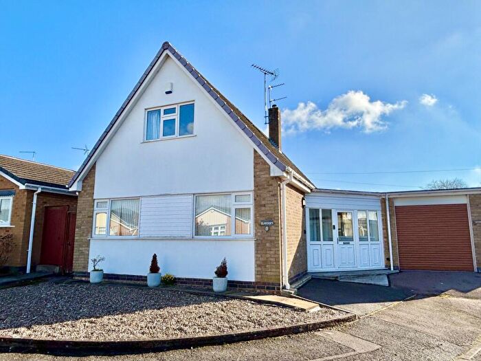 3 Bedroom Detached House For Sale In The Elms, Blaby, Leicester, Leicestershire., LE8