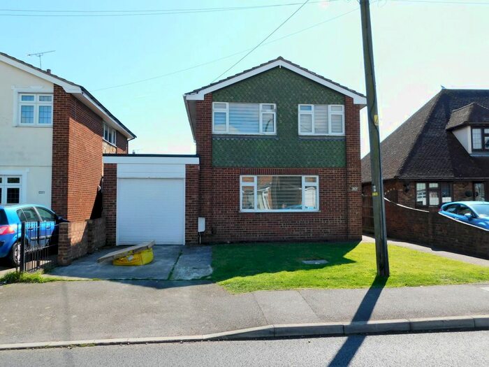 4 Bedroom Detached House To Rent In Rainbow Road, Canvey Island, SS8