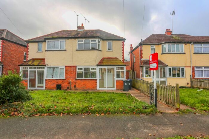 2 Bedroom Semi-Detached House To Rent In Lower White Road, Quinton, Birmingham, West Midlands, B32