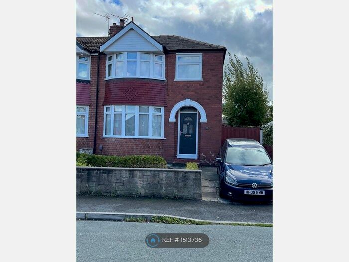 3 Bedroom Semi-Detached House To Rent In Downs Road, Runcorn, WA7