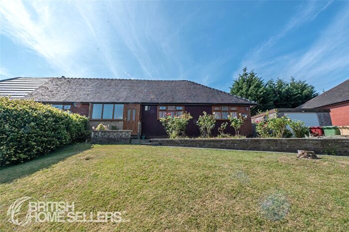 3 Bedroom Bungalow For Sale In Forester Hill Avenue, Bolton, Greater Manchester, BL3