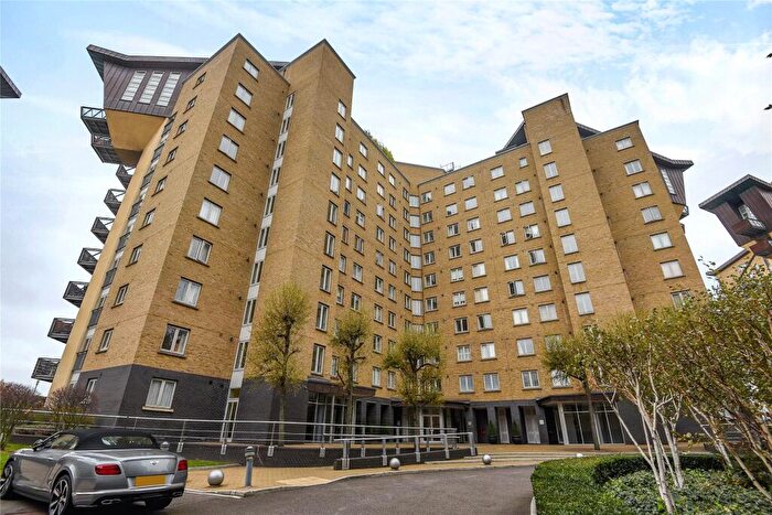 2 Bedroom Flat To Rent In Pierpoint Building, Westferry Road, London, E14