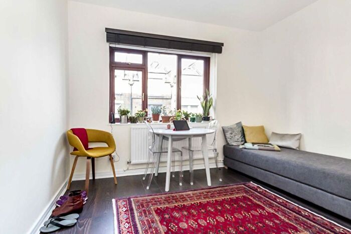 1 Bedroom Flat To Rent In New Goulston Street, Spitalfields, E1
