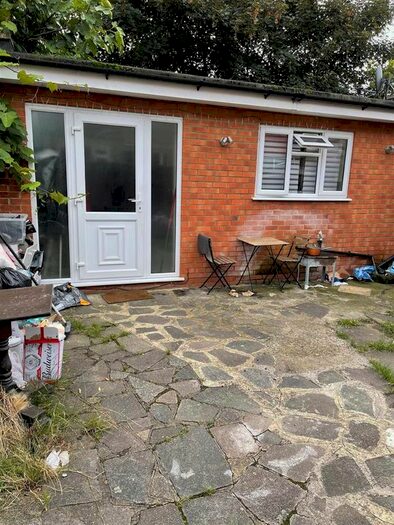 1 Bedroom Maisonette To Rent In Galliard Road, London, N9