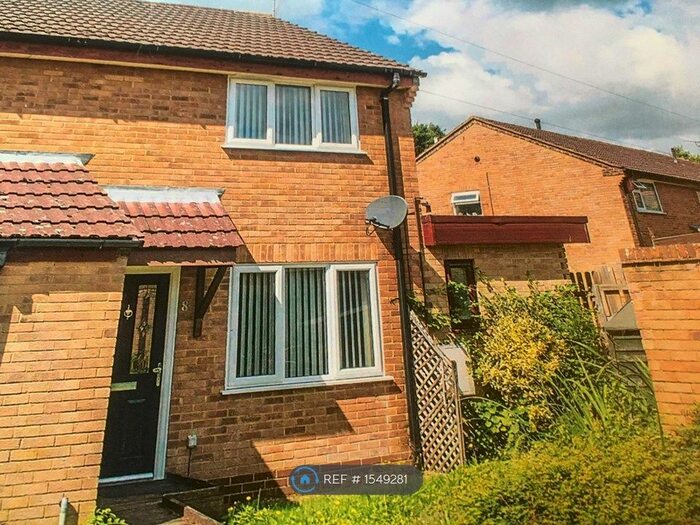 2 Bedroom End Of Terrace House To Rent In Deridene Court, West Totton, SO40