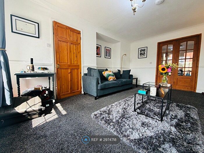 3 Bedroom Terraced House To Rent In Ramshead Crescent, Leeds, LS14