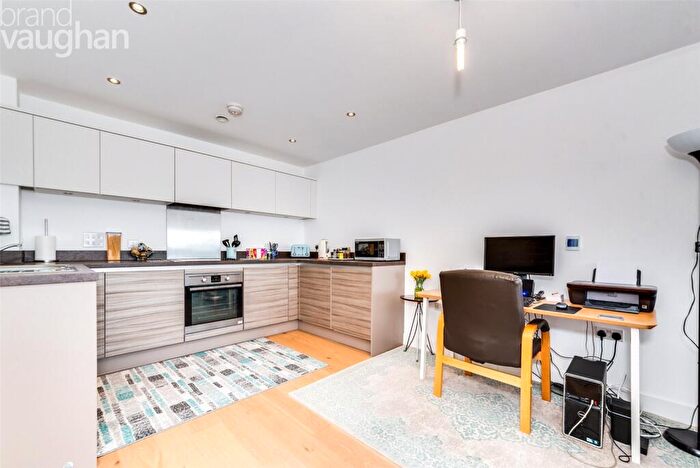 2 Bedroom Flat To Rent In The Boardwalk, Brighton Marina Village, Brighton, East Sussex, BN2