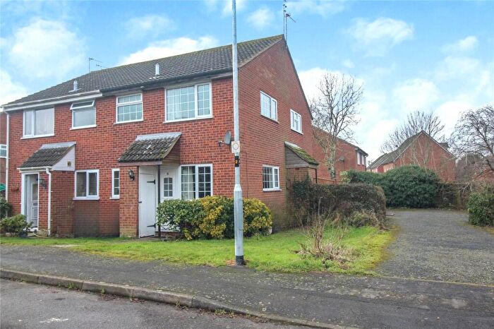 1 Bedroom End Of Terrace House To Rent In Oak Close, Burbage, Hinckley, Leicestershire, LE10
