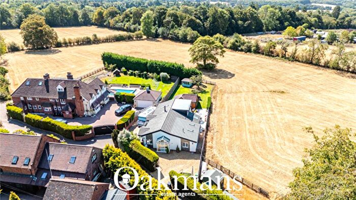 4 Bedroom Bungalow For Sale In Old Birmingham Road, Marlbrook, Bromsgrove, Worcestershire, B60