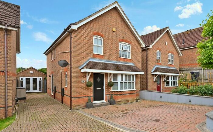 3 Bedroom Detached House To Rent In Redwell Avenue, Bexhill-On-Sea, TN39