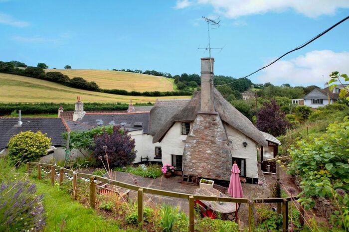 3 Bedroom Cottage For Sale In Stokeinteignhead, Newton Abbot, TQ12