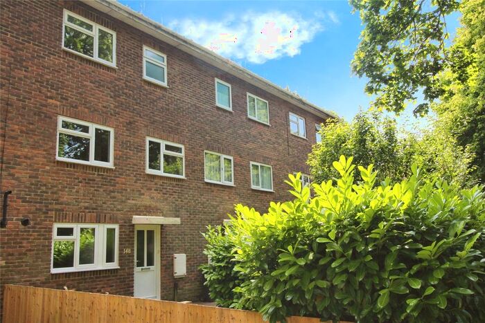 4 Bedroom End Of Terrace House To Rent In Camelot Close, Andover, Hampshire, SP10