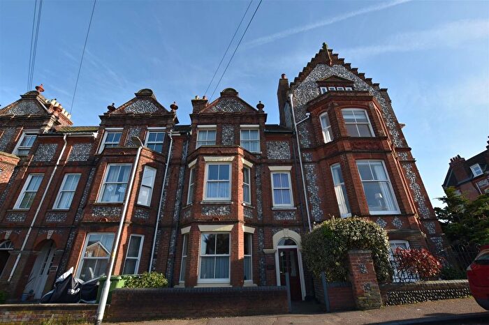5 Bedroom Property For Sale In Vicarage Road, Cromer, NR27