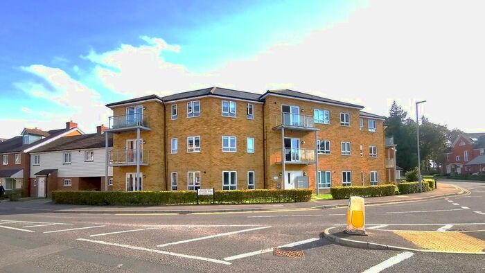 1 Bedroom Flat To Rent In Diamond Jubilee Way, Carshalton, SM5