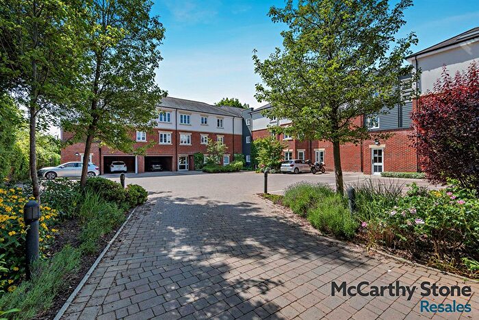 2 Bedroom Flat For Sale In Horsley Place, High Street, Cranbrook, Kent, TN17