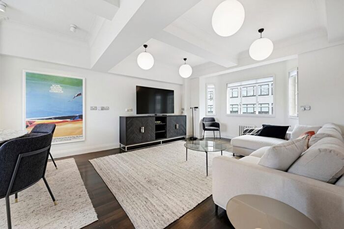 2 Bedroom Flat For Sale In Wigmore Street, London, W1U