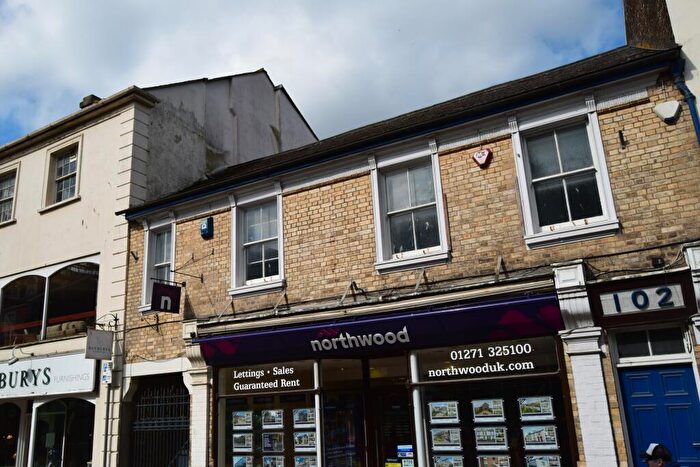 3 Bedroom Flat To Rent In Boutport Street, Barnstaple, EX31