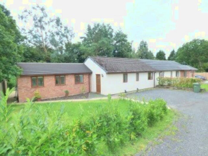2 Bedroom Barn Conversion To Rent In The Stables, Back Lane, Heath Charnock, PR6