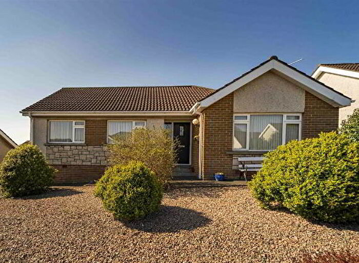 3 Bedroom Detached Bungalows For Sale In Richmond Park, Lisburn, BT28