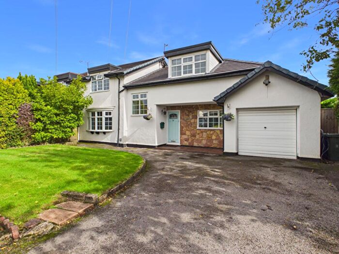 4 Bedroom Semi-Detached House For Sale In Long Lane, Aughton, L39