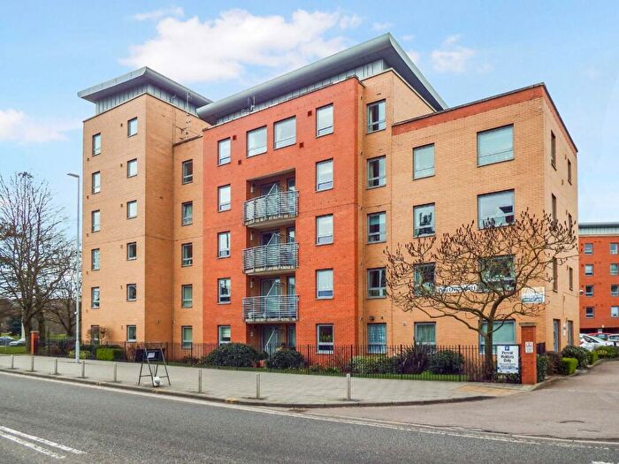 1 Bedroom Apartment For Sale In Danestrete, Stevenage, Hertfordshire, SG1